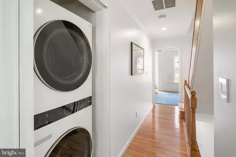 Entry Way - 2133 13th St NW, Washington, DC 20009 photo 3 of 4