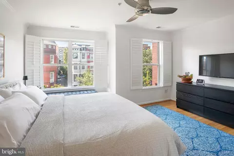 Bedroom - 2133 13th St NW, Washington, DC 20009 photo 4 of 4