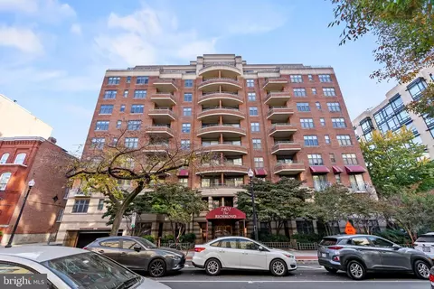 1401 17th St NW #302, Washington, DC 20036