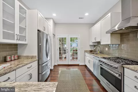 Kitchen - 407 Kentucky Ave SE, Washington, DC 20003 photo 2 of 7