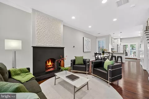 Living - 407 Kentucky Ave SE, Washington, DC 20003 photo 1 of 1