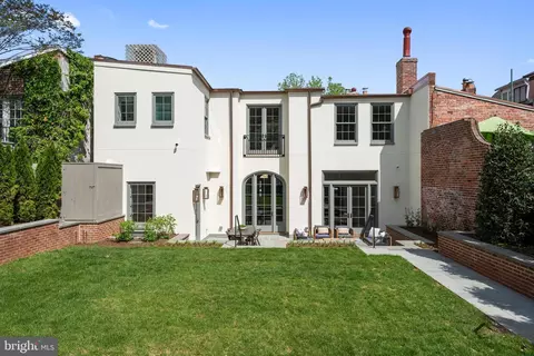 Exterior - 1524 33rd St NW, Washington, DC 20007 photo 4 of 8