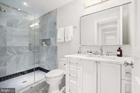 Bath - 1524 33rd St NW, Washington, DC 20007 photo 6 of 6