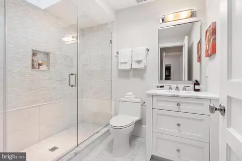 Bath - 1524 33rd St NW, Washington, DC 20007 photo 4 of 6