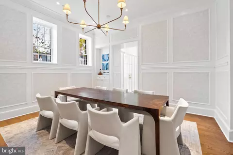 Dining - 1524 33rd St NW, Washington, DC 20007 photo 1 of 2