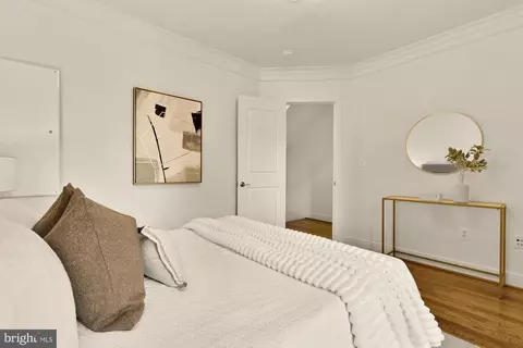 906 A St SE, Washington, DC 20003 photo 29
