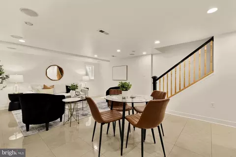 906 A St SE, Washington, DC 20003 photo 50