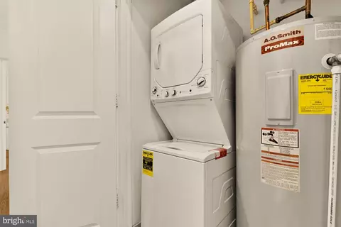 906 A St SE, Washington, DC 20003 photo 26