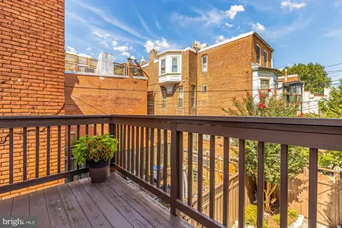 906 A St SE, Washington, DC 20003 photo 36