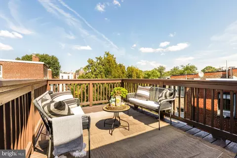 906 A St SE, Washington, DC 20003 photo 48