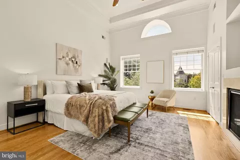 906 A St SE, Washington, DC 20003 photo 37