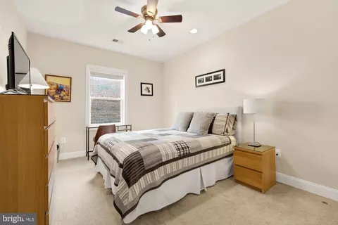 233 S Street St NE #4, Washington, DC 20002 photo 20