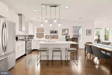 233 S Street St NE #4, Washington, DC 20002 photo 12