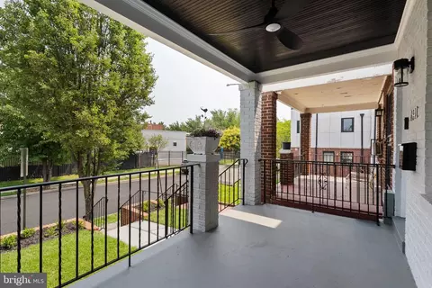 Exterior - 1841 E Street St NE, Washington, DC 20002 photo 4 of 15