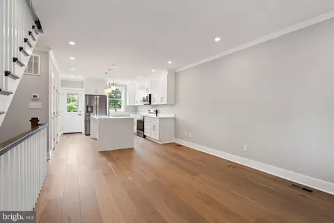 Entry Way - 1841 E Street St NE, Washington, DC 20002 photo 3 of 8