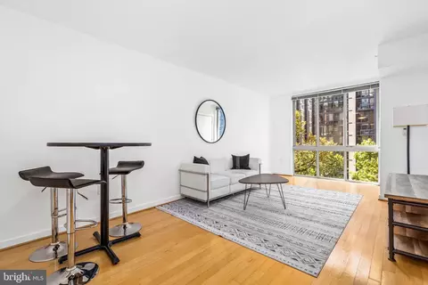 1000 New Jersey Ave SE #608, Washington, DC 20003