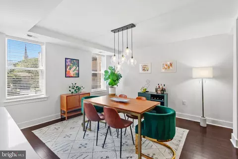 1461 Girard St NW #201, Washington, DC 20009