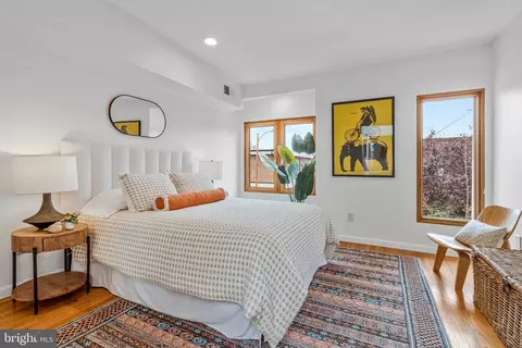 323 17th St SE, Washington, DC 20003 photo 10