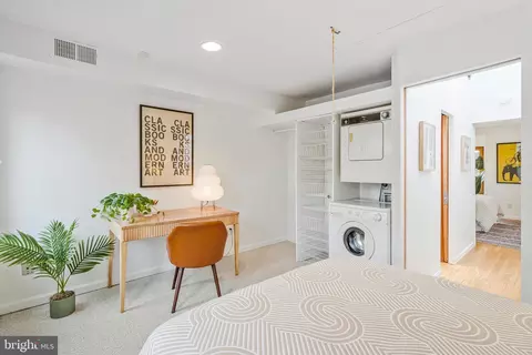 323 17th St SE, Washington, DC 20003 photo 13