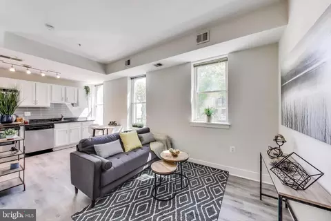 1106 Columbia Rd NW #103, Washington, DC 20009