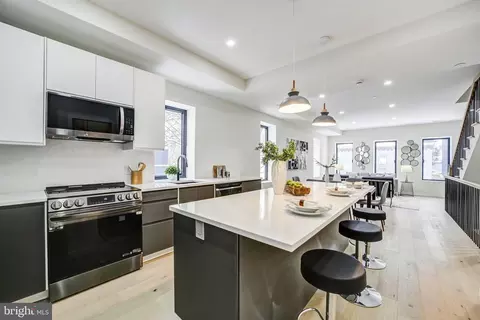 Kitchen - 1146 16th St NE #B, Washington, DC 20002 photo 1 of 4