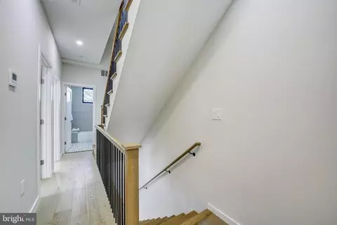 Entry Way - 1146 16th St NE #B, Washington, DC 20002 photo 3 of 3