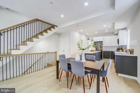 Entry Way - 1146 16th St NE #B, Washington, DC 20002 photo 1 of 3