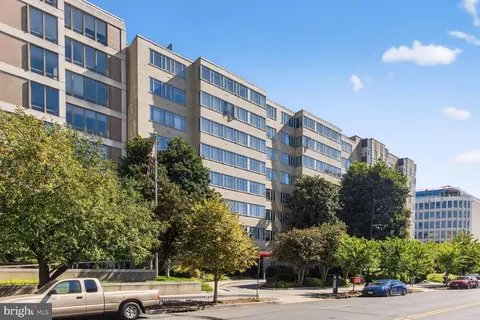1711 Massachusetts Ave NW #825, Washington, DC 20036