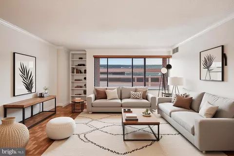 1077 30th St NW #612, Washington, DC 20007
