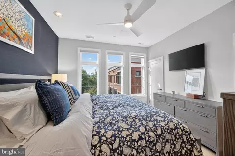 1309 D St SE, Washington, DC 20003 photo 17