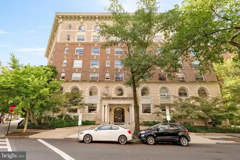 2039 New Hampshire Ave NW #401, Washington, DC 20009