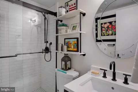 Bath - 907 E Capitol St SE, Washington, DC 20003 photo 6 of 6