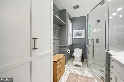 1804 45th St NW, Washington, DC 20007 photo 25