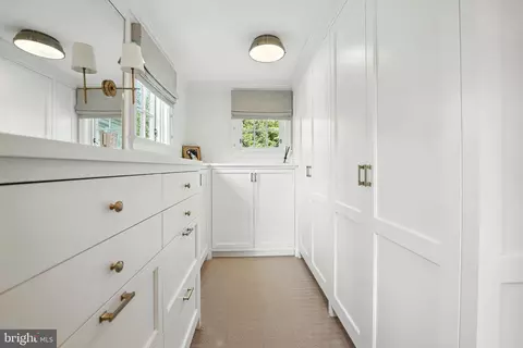 1804 45th St NW, Washington, DC 20007 photo 30