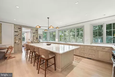 1804 45th St NW, Washington, DC 20007 photo 16