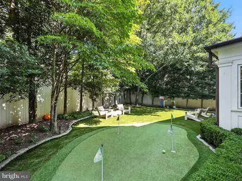 1804 45th St NW, Washington, DC 20007 photo 51