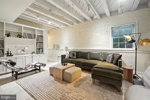 1804 45th St NW, Washington, DC 20007 photo 42