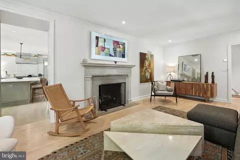 1804 45th St NW, Washington, DC 20007 photo 8
