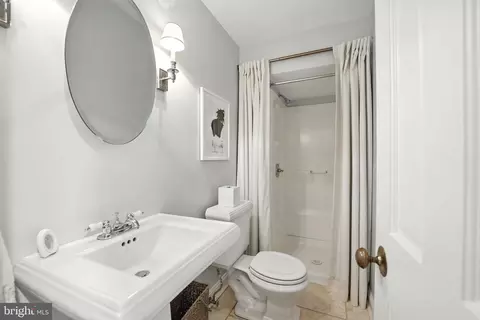 1804 45th St NW, Washington, DC 20007 photo 43