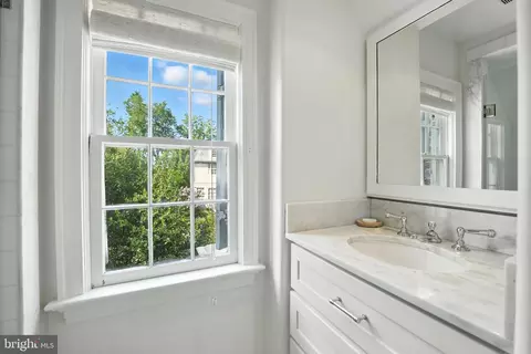 1804 45th St NW, Washington, DC 20007 photo 40