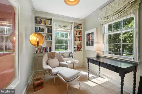 1804 45th St NW, Washington, DC 20007 photo 7