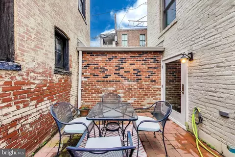 Exterior - 1502 13th St NW #1, Washington, DC 20005 photo 3 of 4