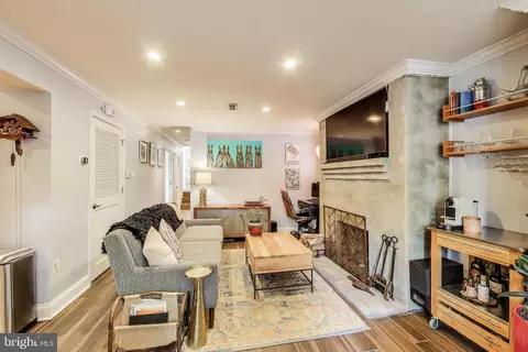 Living - 1502 13th St NW #1, Washington, DC 20005 photo 1 of 1