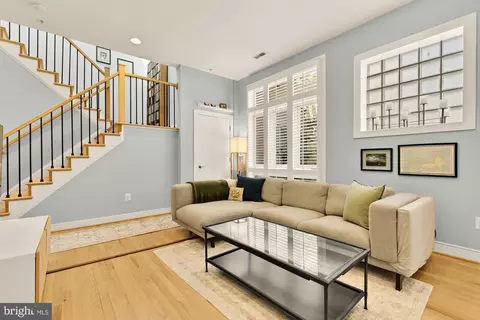 2363 Champlain St NW #26, Washington, DC 20009 photo 5