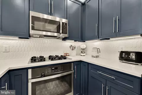 2363 Champlain St NW #26, Washington, DC 20009 photo 15