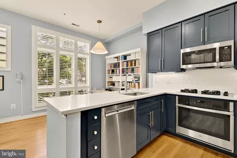 2363 Champlain St NW #26, Washington, DC 20009 photo 14