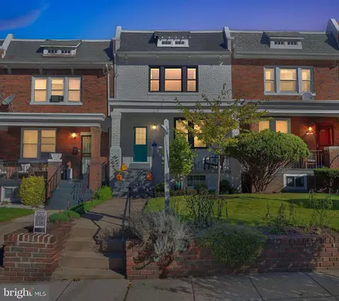 421 Farragut St NW, Washington, DC 20011