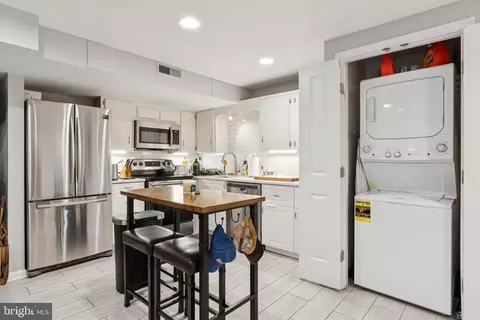 1406 12th St NW, Washington, DC 20005 photo 54