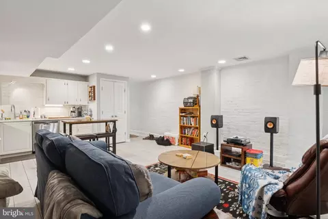1406 12th St NW, Washington, DC 20005 photo 49