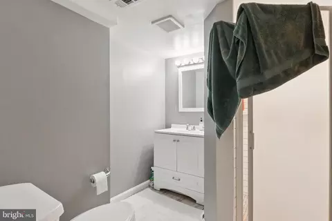 1406 12th St NW, Washington, DC 20005 photo 51